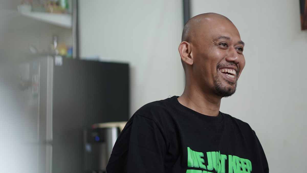 Madilog Banting Setir Dari Skena Hiphop Ke Dagang Sayur